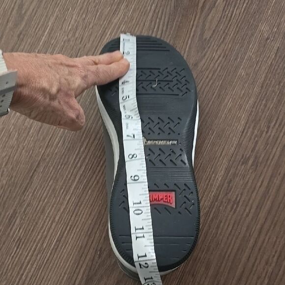 Camper men's Gray Slip-Ons with elastic Straps and Smooth Upper size 44(11US) - Picture 8 of 8